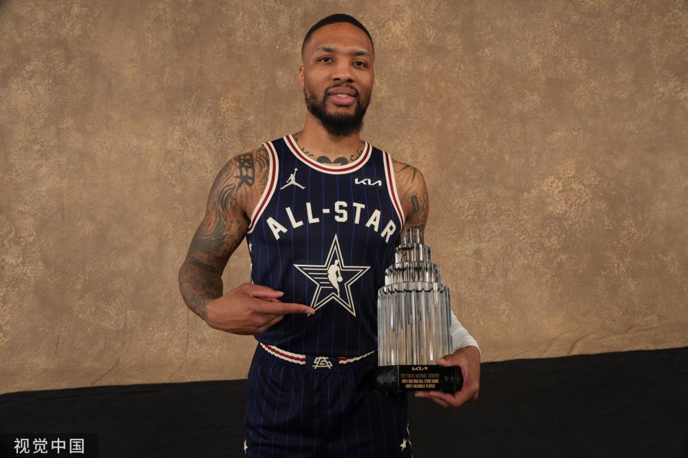 在现代社会 在现代社会