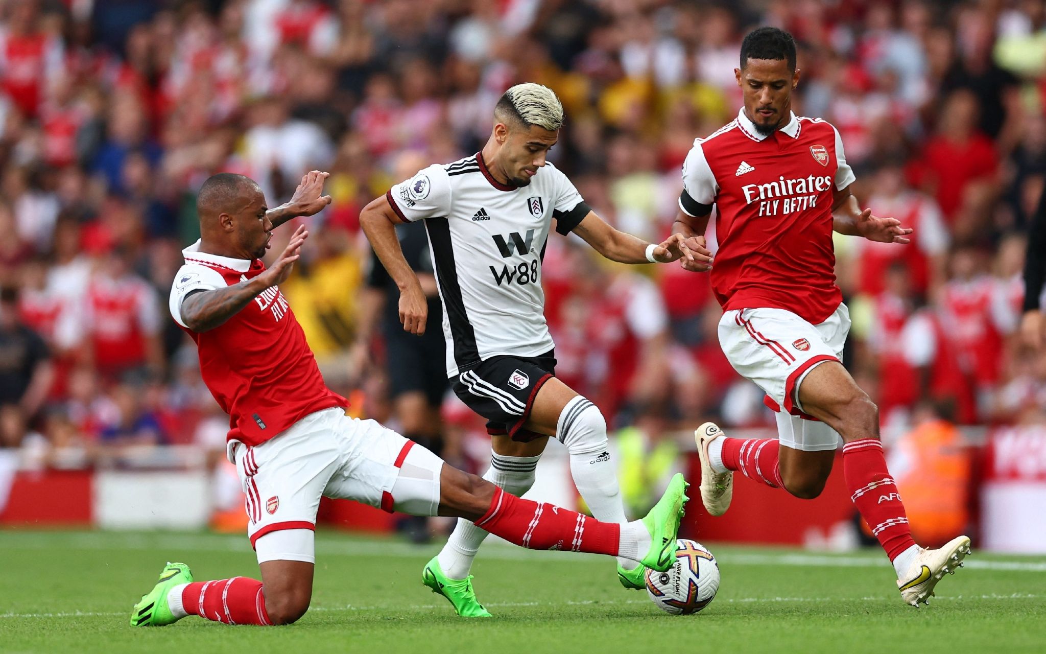 仅是力量和 仅是力量和